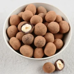 Noisettes enrobées au chocolat noir Bio